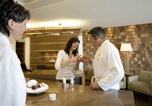 Ein Blick hinter die Kulissen Symbolfoto