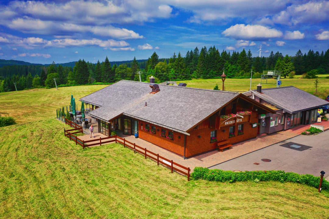 JUBILÄUMSFEST, 10 Jahre Kniebishütte/Besucherzentrum, am 17. & 18. August.  Symbolfoto