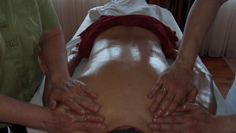 Synchronmassage Symbolfoto