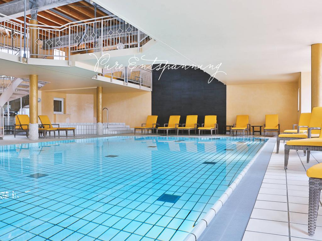 Innenpool vom Hotel Schliffkopf