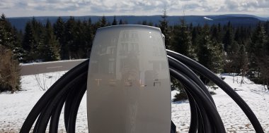 TESLA-STATION, Bild 2/2